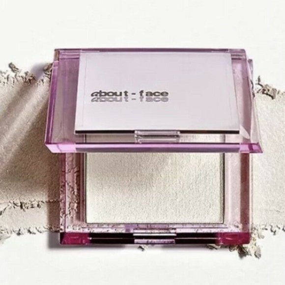 About-Face Light Lock Powder Pressed High Beam Powder - Picture 3 of 4